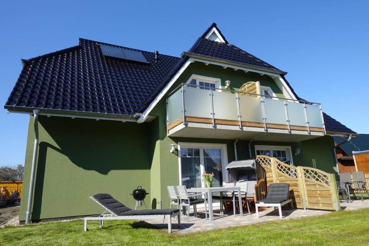 Ferienwohnung De Windroos Born Exterior foto